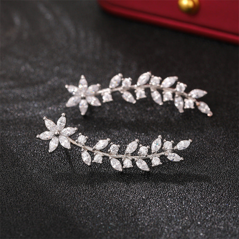 European And American Style Internet Celebrity Earring With Same Kind Full Diamond Flower Earrings For Women