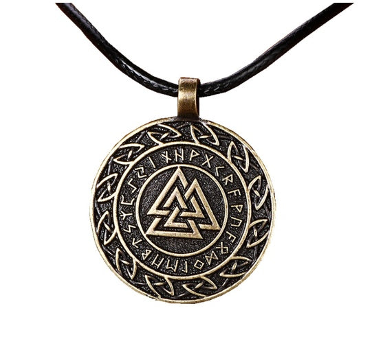 Asgard Crafted Circular Horn Valknut Symbol Pendant & Chain